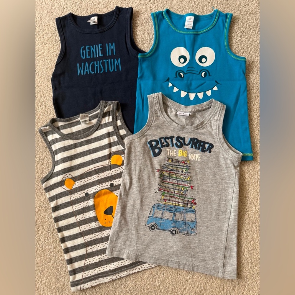 Set of 4 sleeveless tops, 2-3T